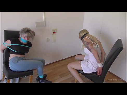 ❤️ Avhengig / bundet opp og kneblet / jente i nød ❤️❌ Russisk porno hos oss ❤