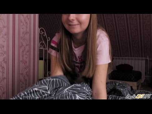 ❤️ Blondie suger BFF's dypt og får sperm i munnen ❤️❌ Russisk porno hos oss ❤